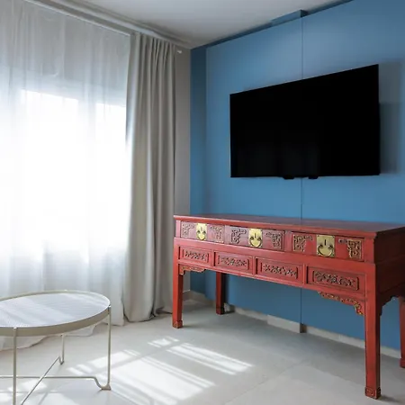 Daire Ocean View 2 Bedrooms Flat - Air Conditioning & Free Parking & Wi-fi *