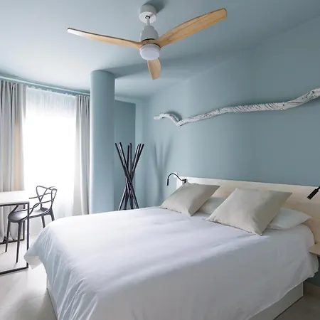 Daire Ocean View 2 Bedrooms Flat - Air Conditioning & Free Parking & Wi-fi